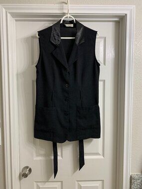 Jay Peters Brand Women's Black Sleeveless Blouse, Size 14